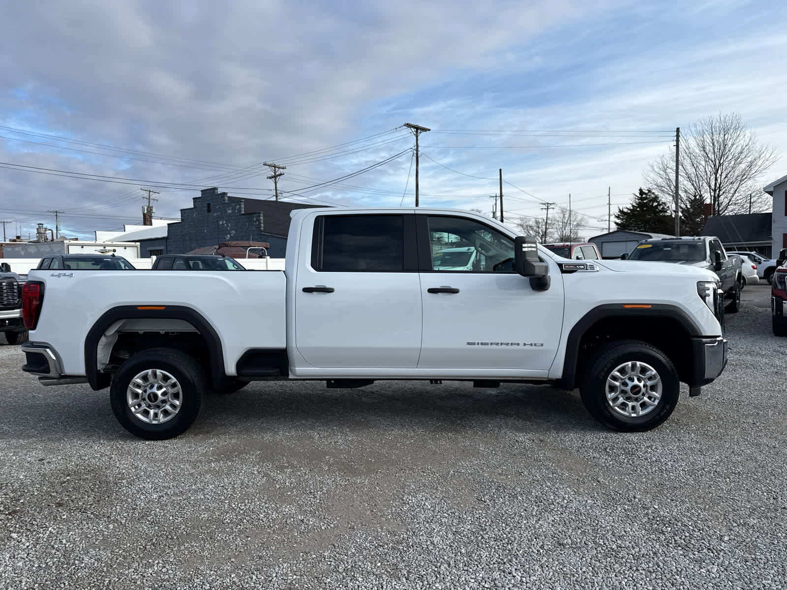 New 2026 GMC Sierra 2500 Pro w/ Convenience Package image 4