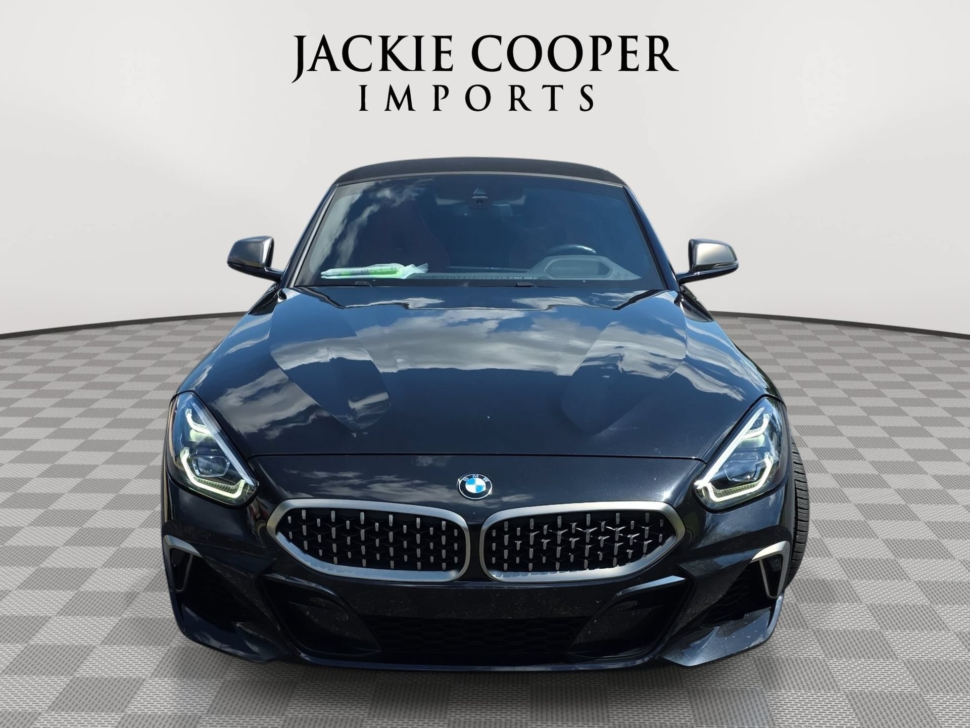 Used 2020 BMW Z4 M40i w/ Premium Package RWD image 2