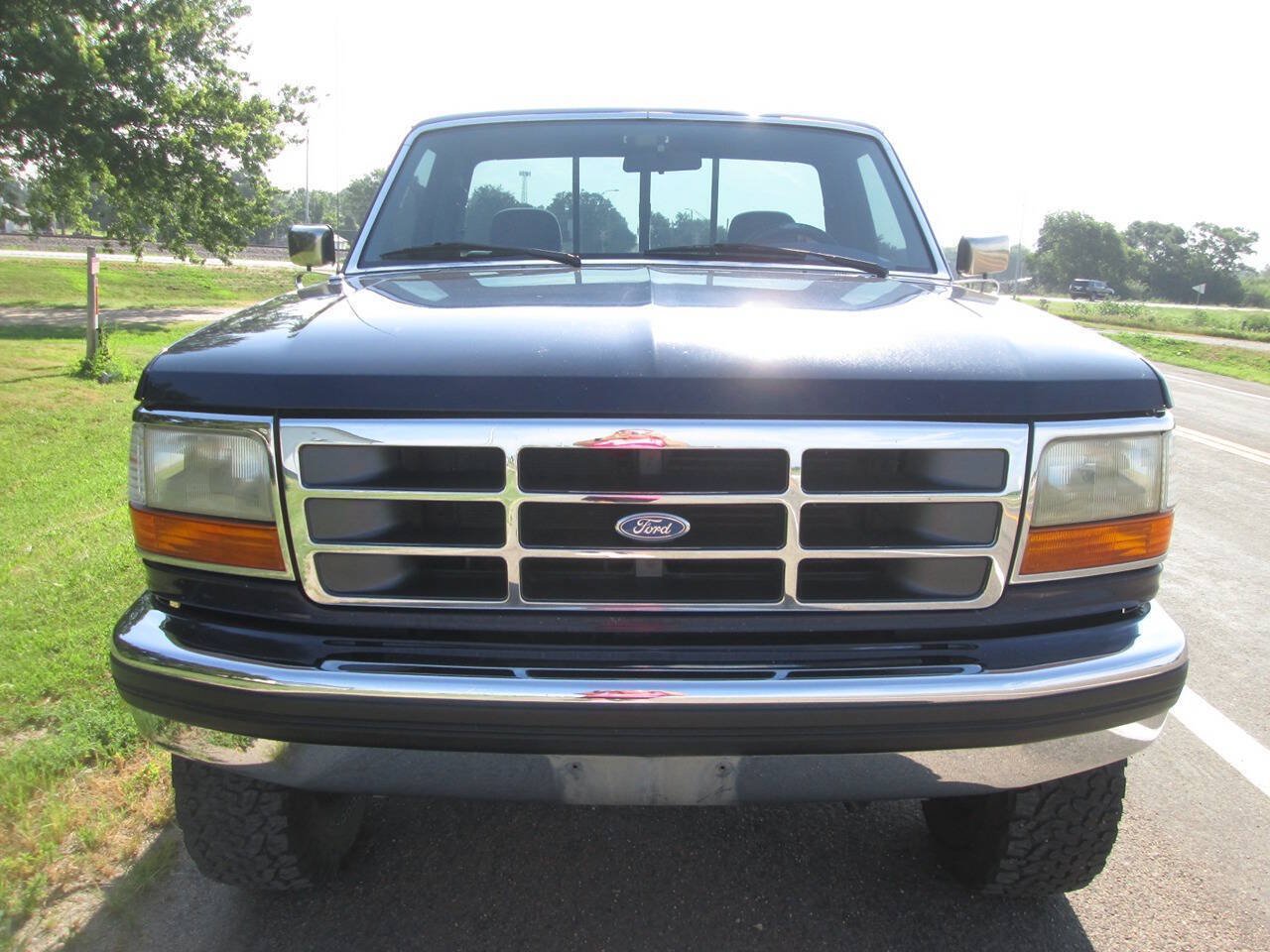 Used 1995 Ford F250 4x4 Regular Cab image 4