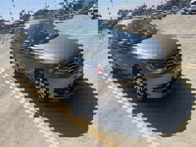 Used 2014 Volkswagen Passat 1.8T S FWD image 8