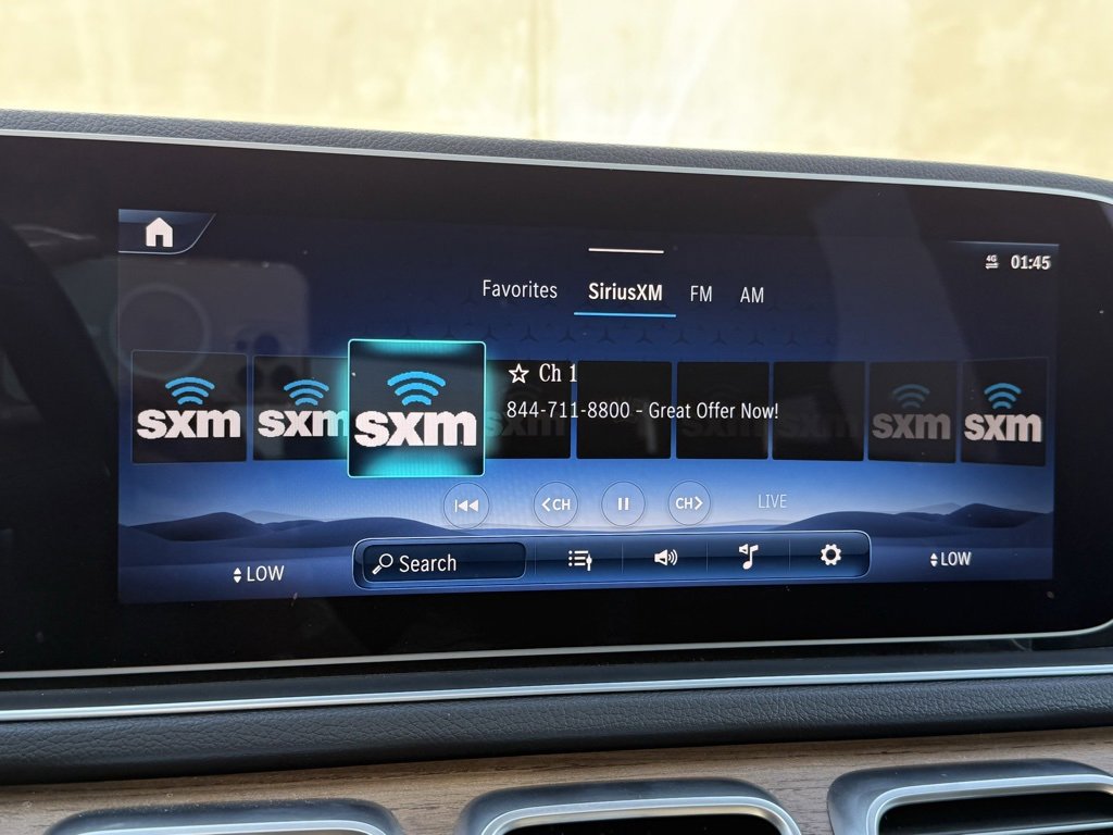 Used 2025 Mercedes-Benz GLE 450 4MATIC image 9