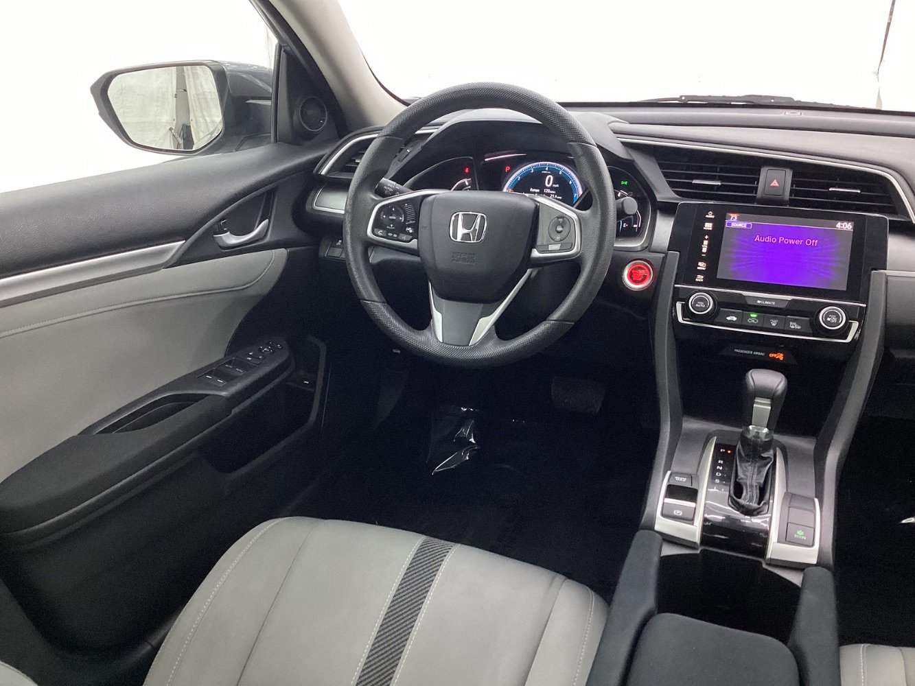 Used 2018 Honda Civic EX image 29