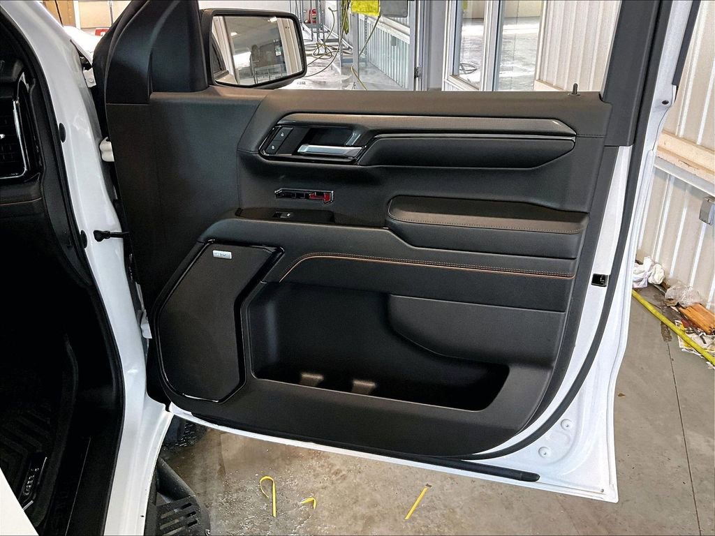 Used 2023 GMC Sierra 1500 AT4 w/ AT4 Premium Package image 12