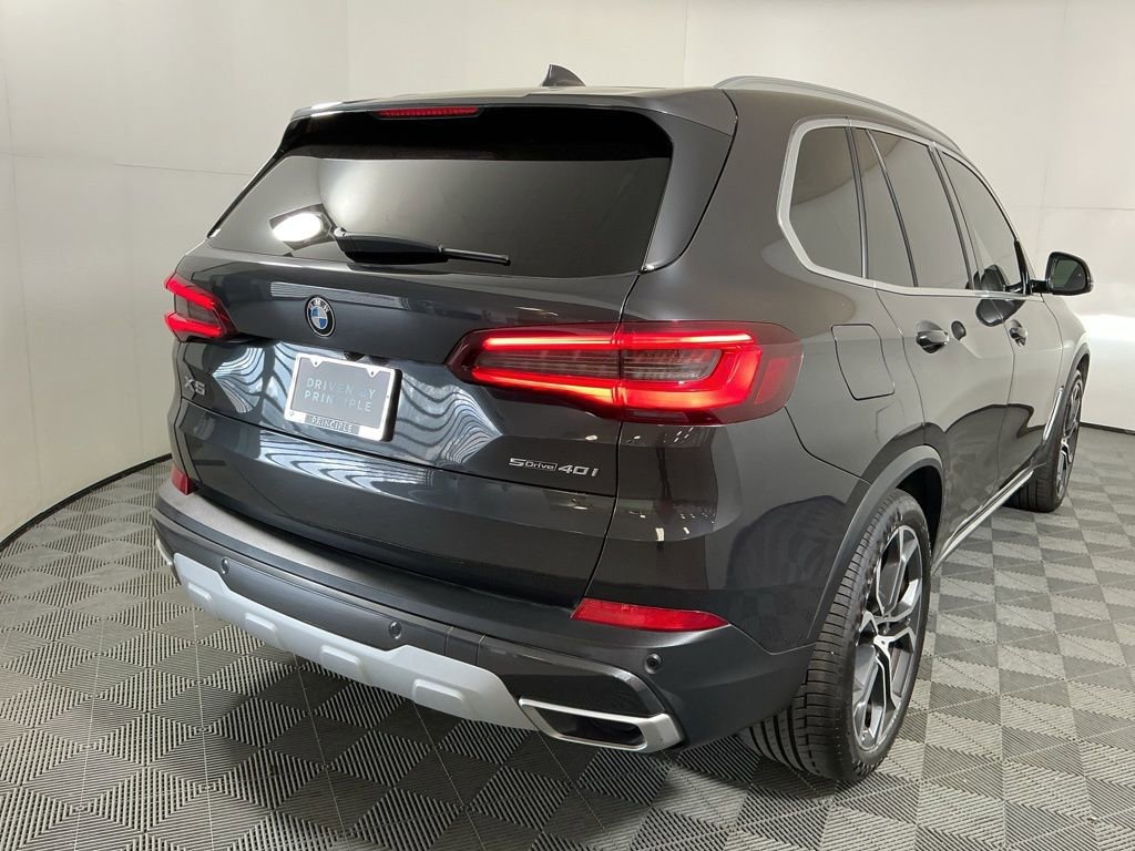 Certified 2021 BMW X5 sDrive40i w/ Convenience Package image 5