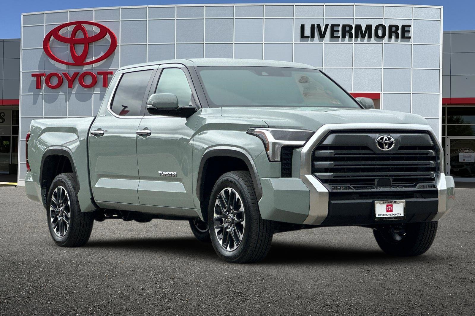 New 2026 Toyota Tundra Limited image 2