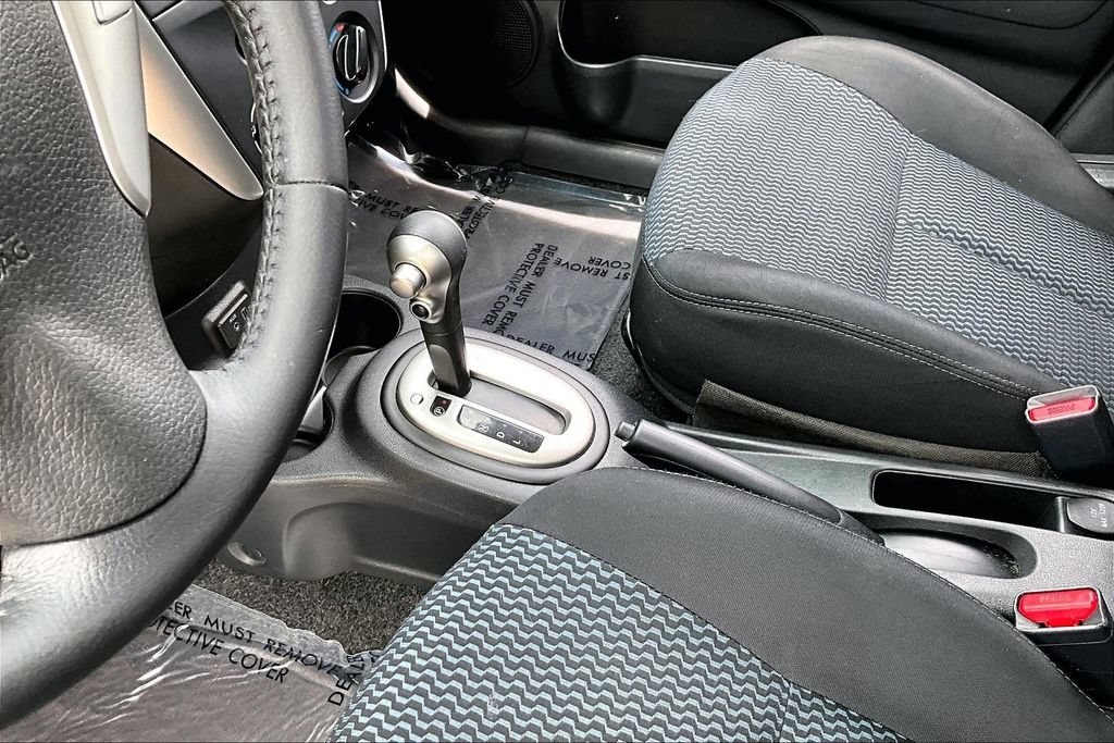 Used 2019 Nissan Versa Note SV FWD image 16