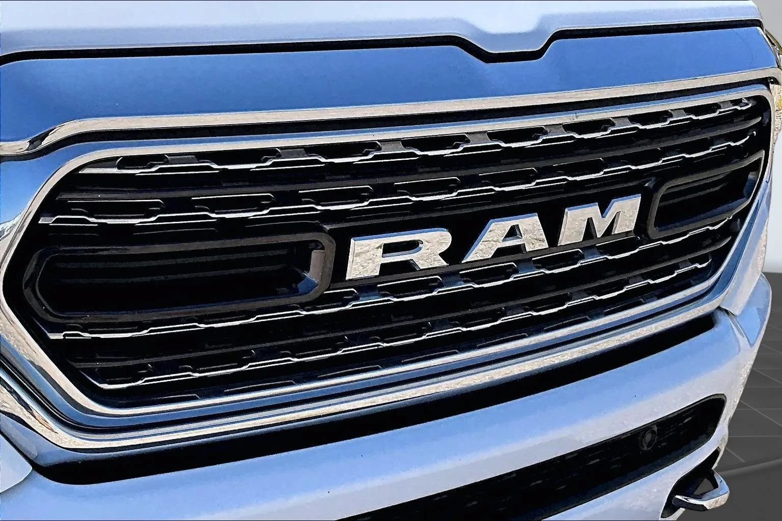 Used 2022 RAM 1500 Limited w/ Body Color Bumper Group AWD/4WD image 30