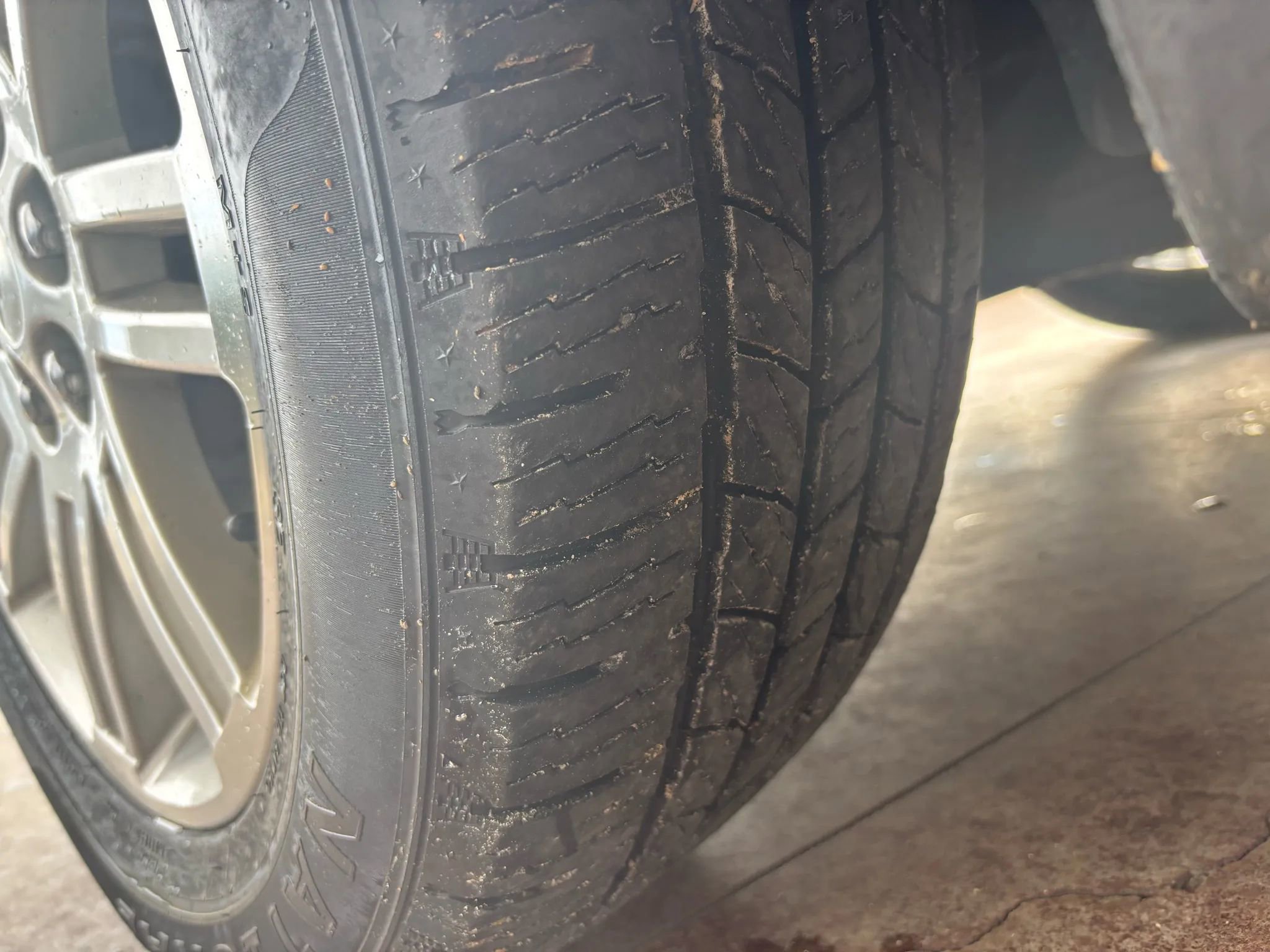 Used 2015 Chevrolet Traverse LT w/ Style and Technology Package image 27