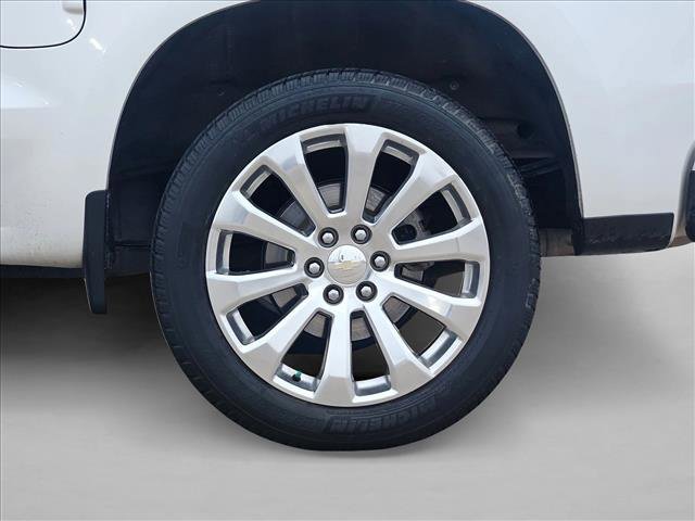 Used 2020 Chevrolet Silverado 1500 High Country w/ Technology Package image 26