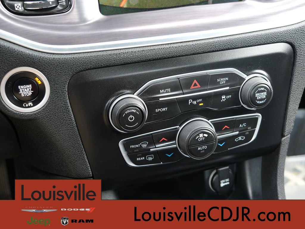 Used 2017 Dodge Charger SXT w/ AWD Plus Group image 23