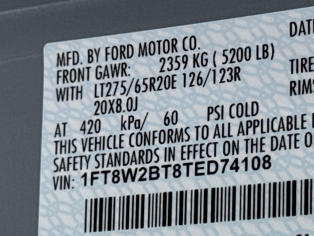 New 2026 Ford F250 Lariat w/ Black Appearance Package image 32