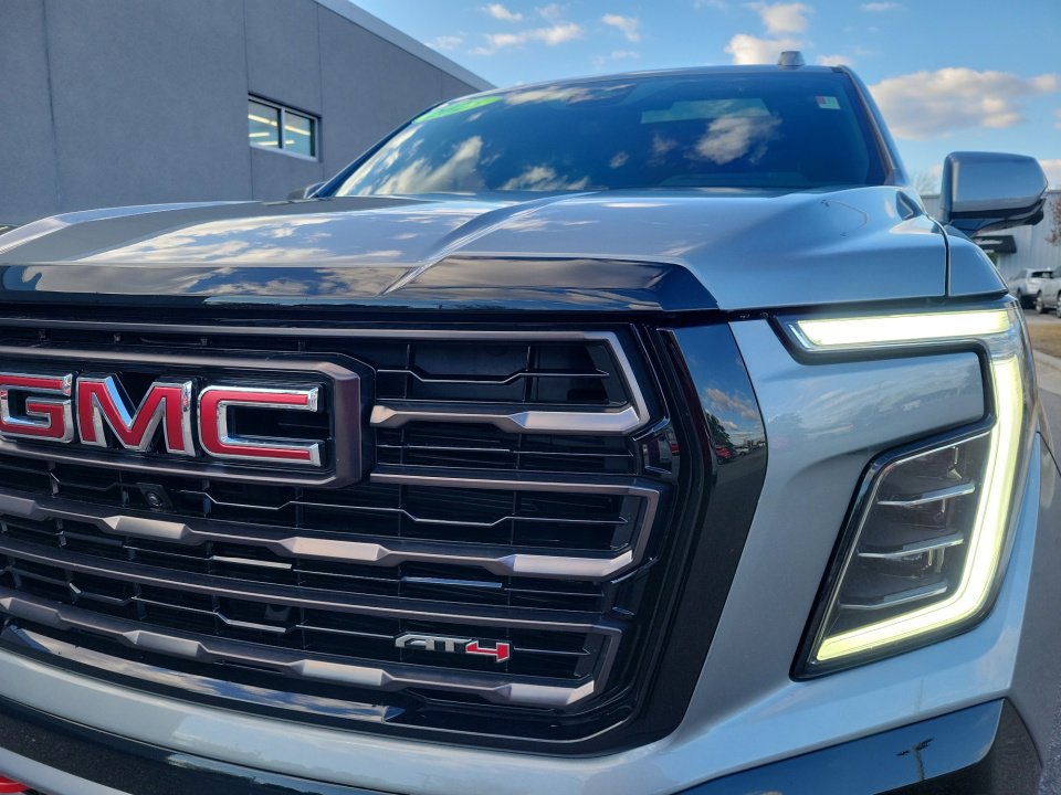 Used 2025 GMC Yukon AT4 Ultimate image 26