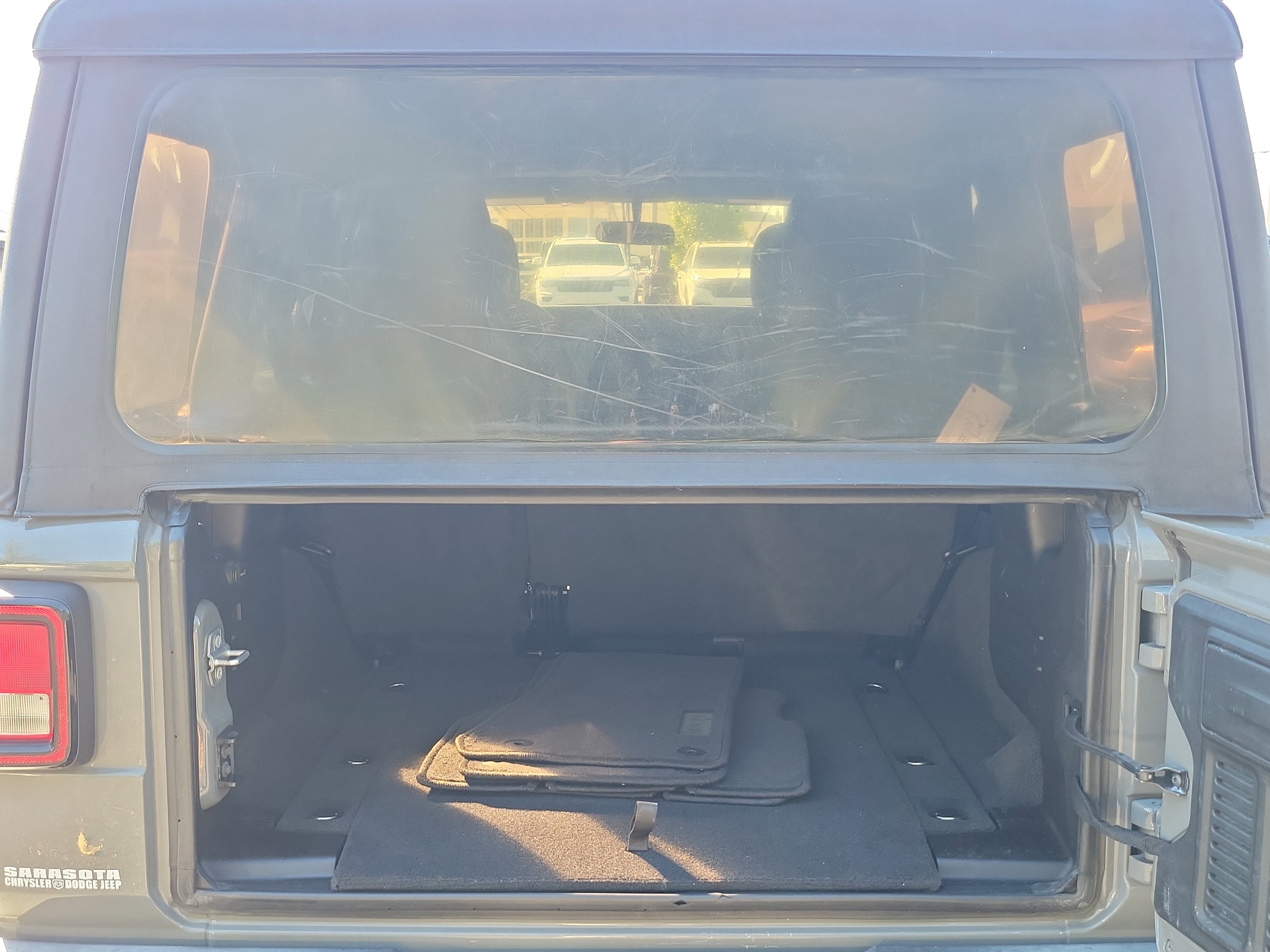 Used 2021 Jeep Wrangler Unlimited Sport image 12