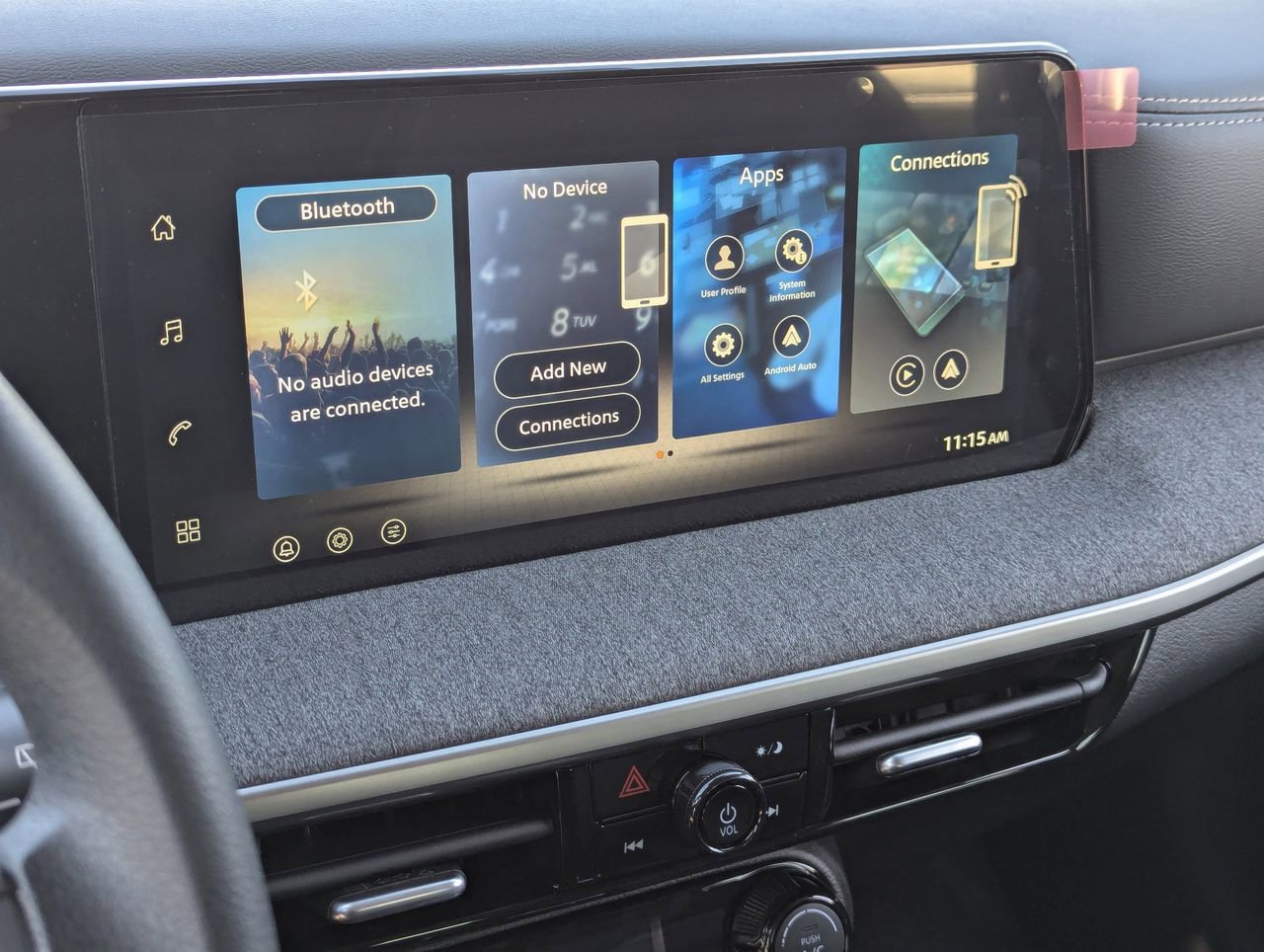 New 2026 Nissan Kicks SV image 17