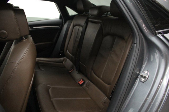 Used 2020 Audi A3 2.0T Premium image 29