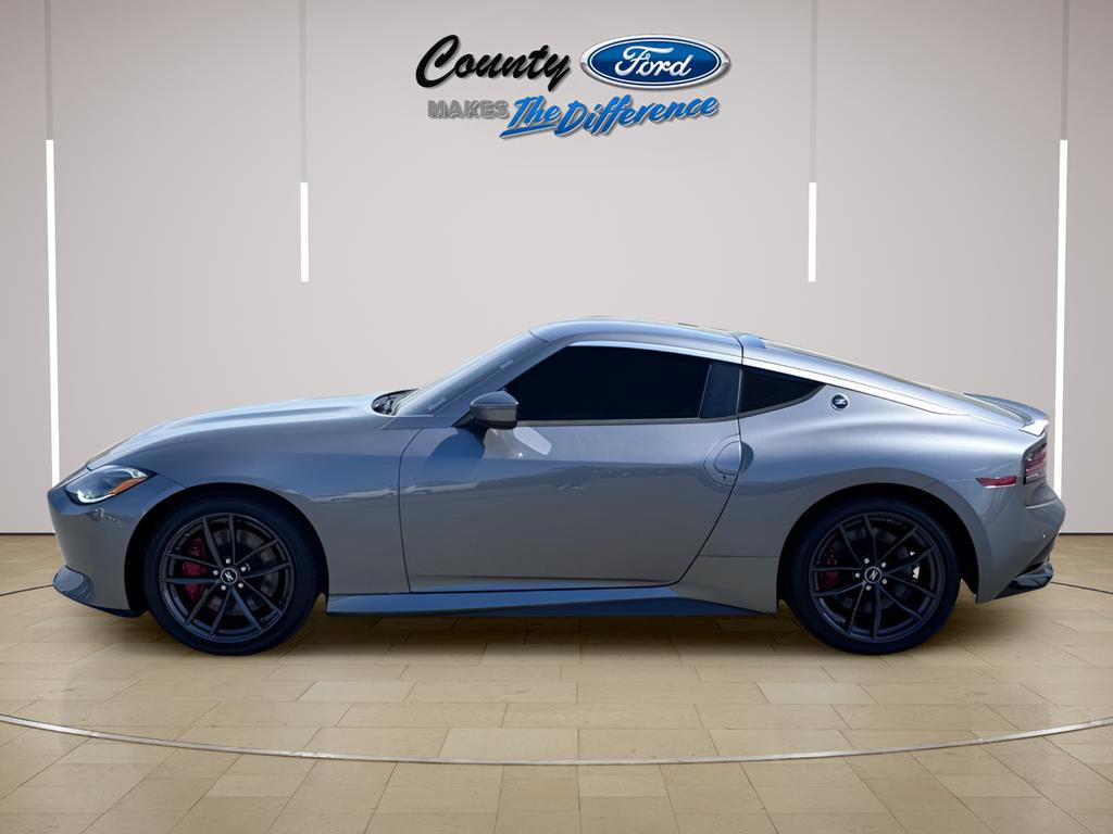Used 2024 Nissan Z Performance w/ Floor Mat Package image 3
