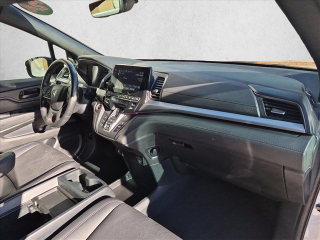 Certified 2024 Honda Odyssey Sport image 23
