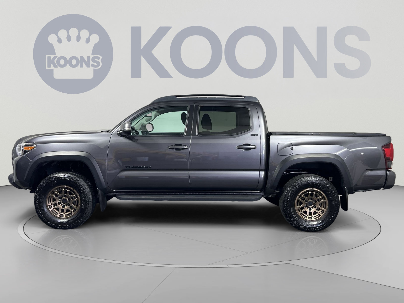 Used 2023 Toyota Tacoma 4x4 Double Cab w/ Trail Edition image 2