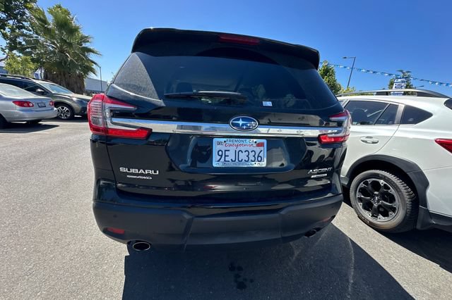 Used 2023 Subaru Ascent Limited w/ Technology Package AWD/4WD image 6