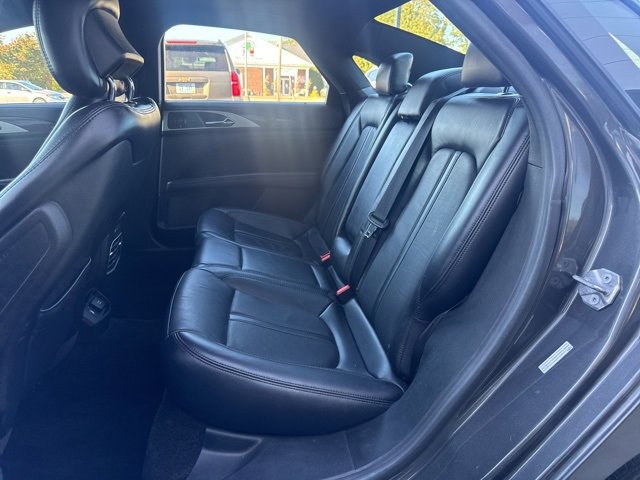 Used 2018 Lincoln MKZ Reserve w/ Climate Package image 10