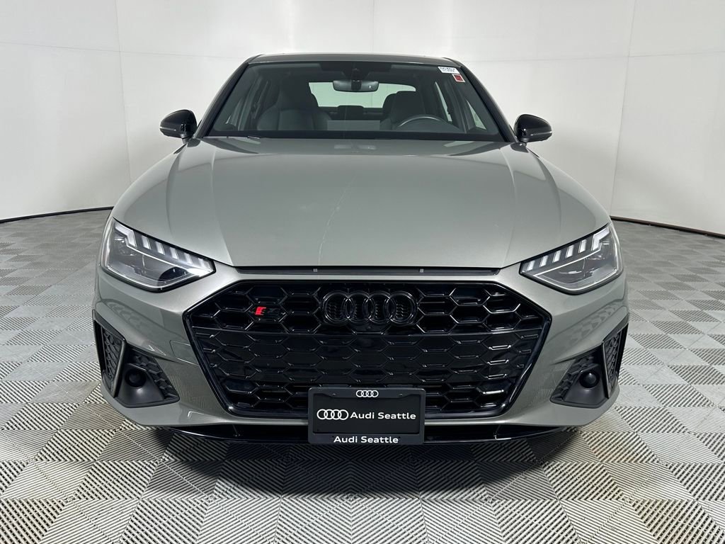 Used 2023 Audi S4 Premium Plus w/ Premium Plus Package image 2