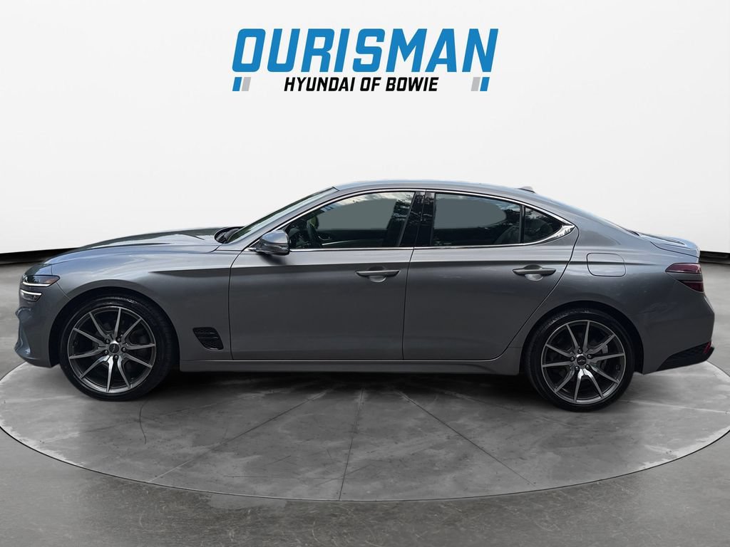 Used 2023 Genesis G70 2.0T AWD/4WD image 3