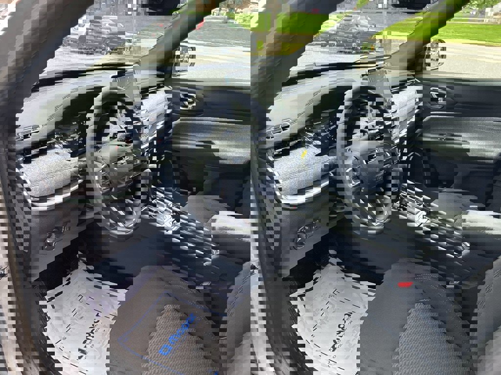 New 2025 Jeep Compass Sport image 20