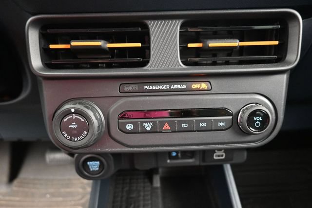 Used 2025 Ford Maverick Tremor AWD/4WD image 23