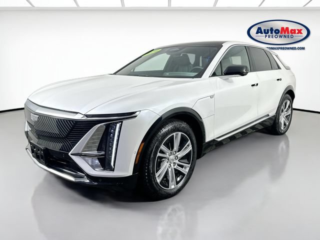 Used 2024 Cadillac Lyriq Tech w/ Driver Assist Package AWD/4WD image 5