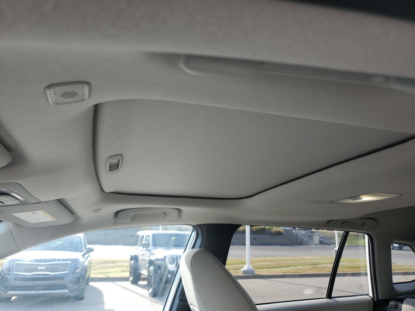 Certified 2024 Toyota Corolla Cross LE w/ Moonroof Package FWD image 19