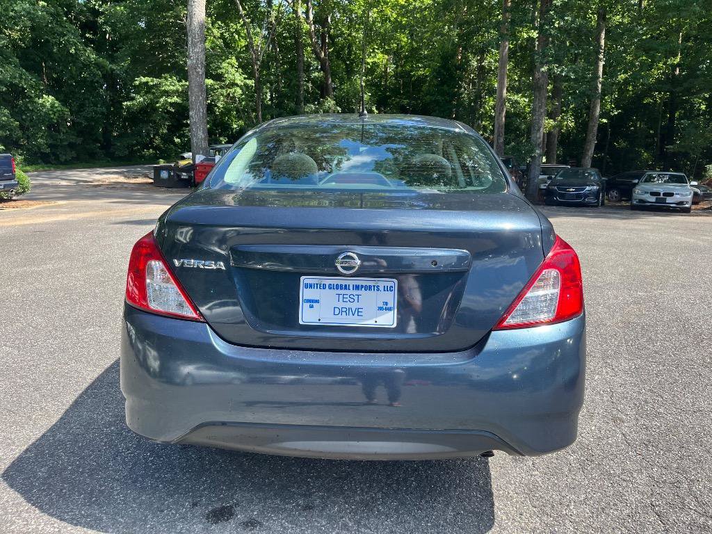 Used 2017 Nissan Versa S FWD image 7