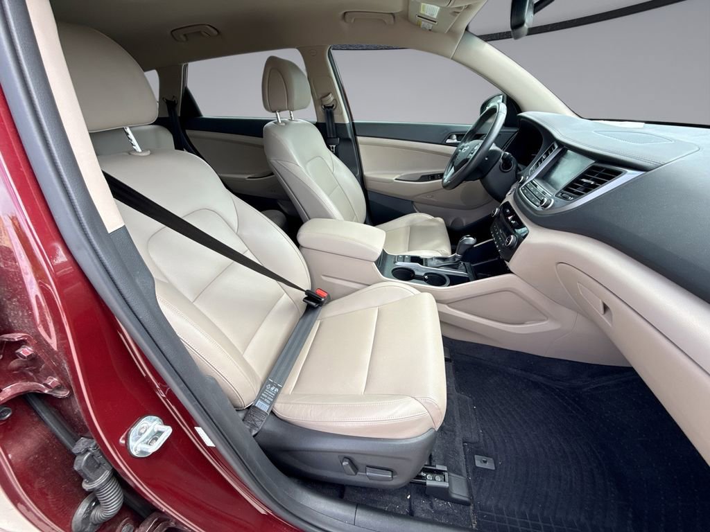 Used 2018 Hyundai Tucson SEL Plus FWD image 16