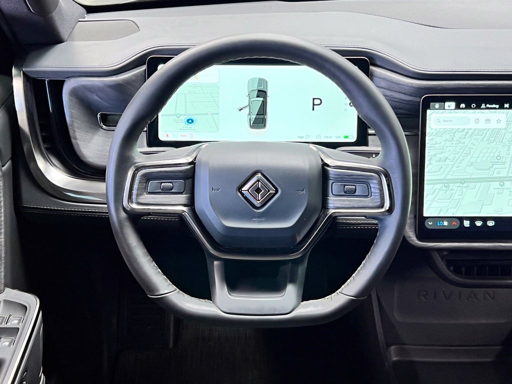 Used 2025 Rivian R1S Adventure Dual AWD/4WD image 25