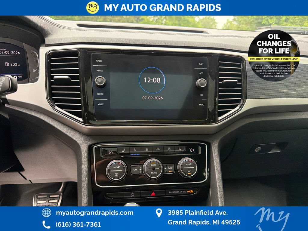 Used 2022 Volkswagen Atlas Cross Sport SEL Premium R-Line AWD/4WD image 20