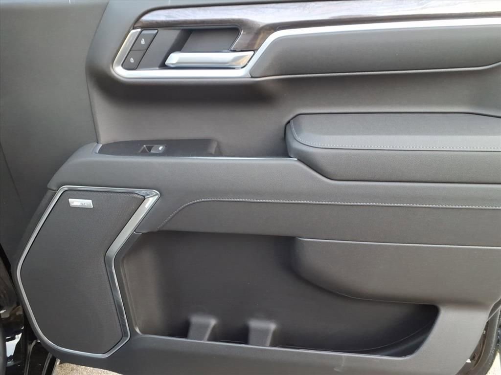 New 2026 Chevrolet Silverado 1500 LTZ w/ LTZ Premium Package image 19