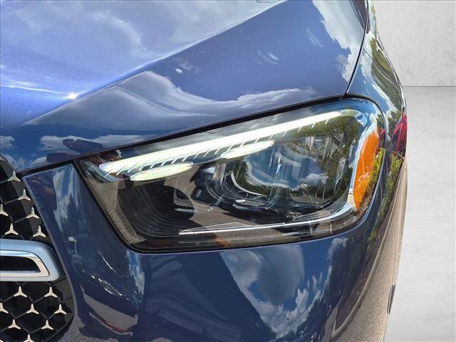 Certified 2025 Mercedes-Benz GLE 450e 4MATIC image 4