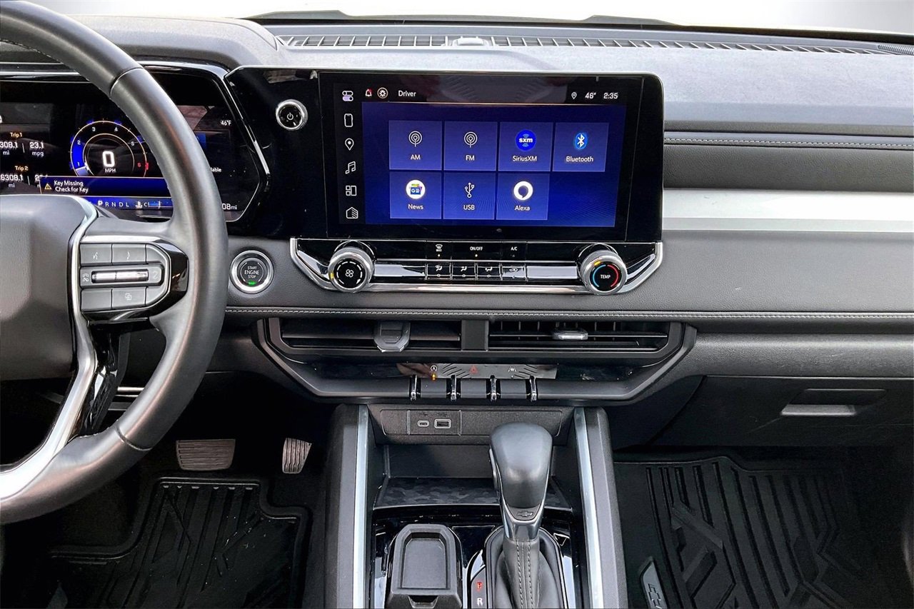 Used 2024 Chevrolet Colorado LT image 11