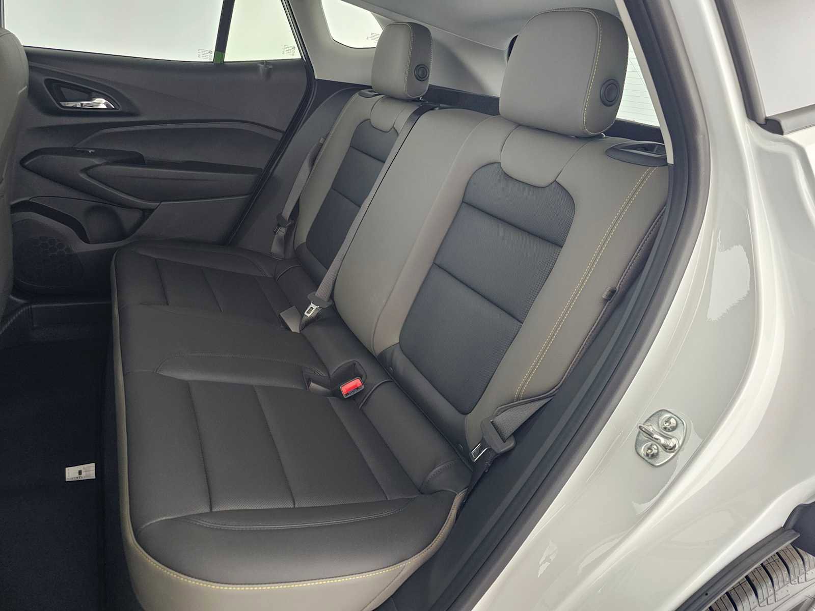 New 2026 Chevrolet Trax ACTIV FWD image 17