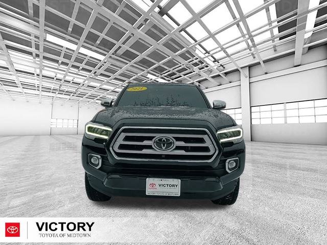 Used 2021 Toyota Tacoma Limited image 8