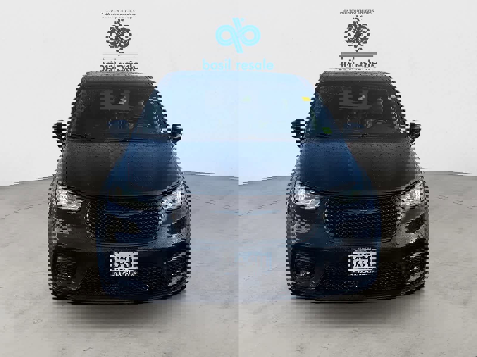 Used 2022 Chrysler Pacifica Touring-L w/ S Appearance Package FWD image 7