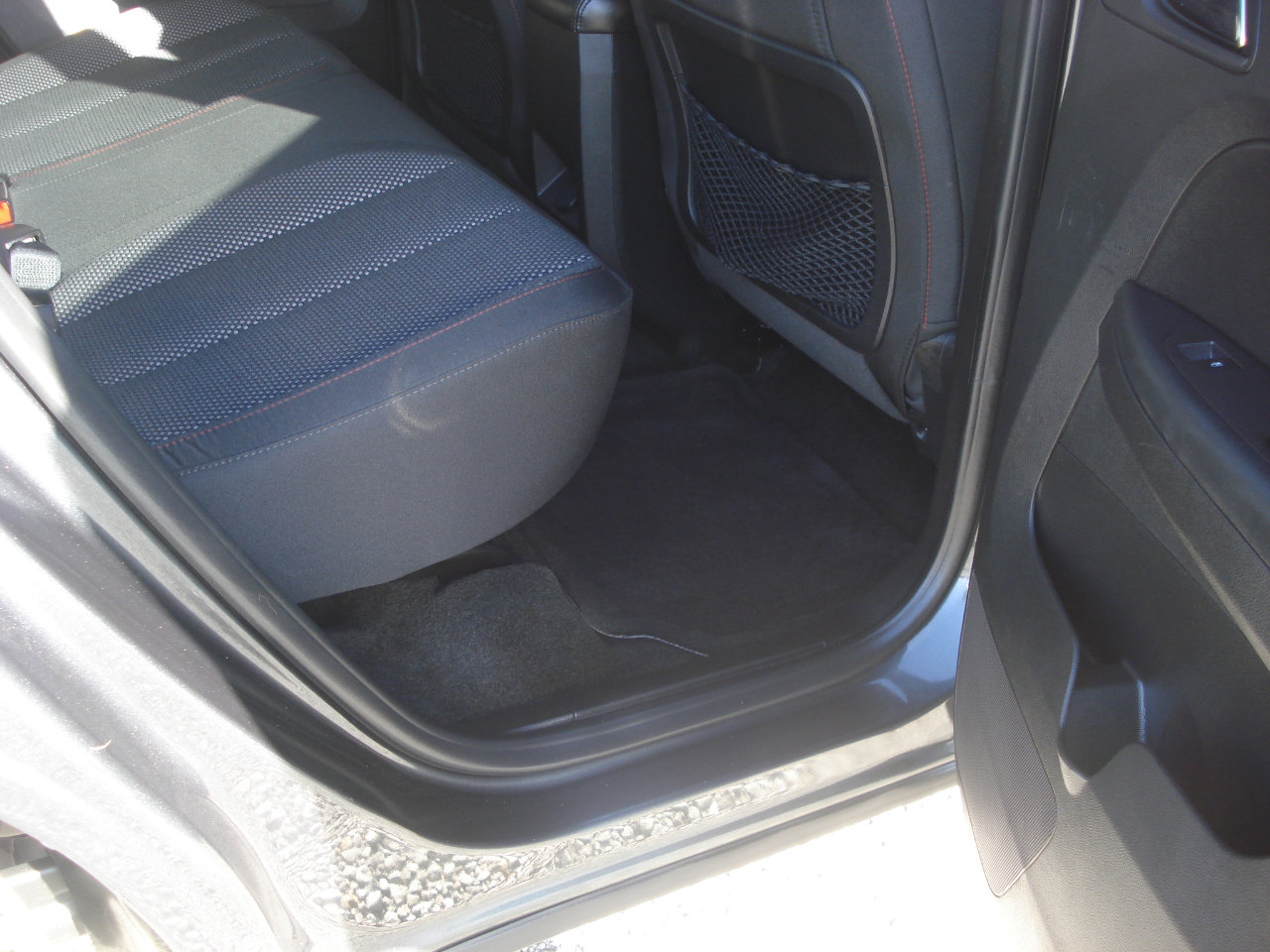 Used 2017 Chevrolet Equinox LS image 40