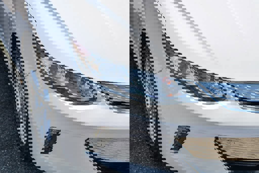 Used 2019 Chevrolet Volt LT w/ Power Convenience Package image 5