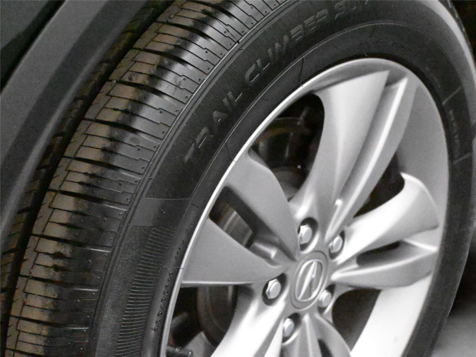 Certified 2025 Acura MDX SH-AWD image 12