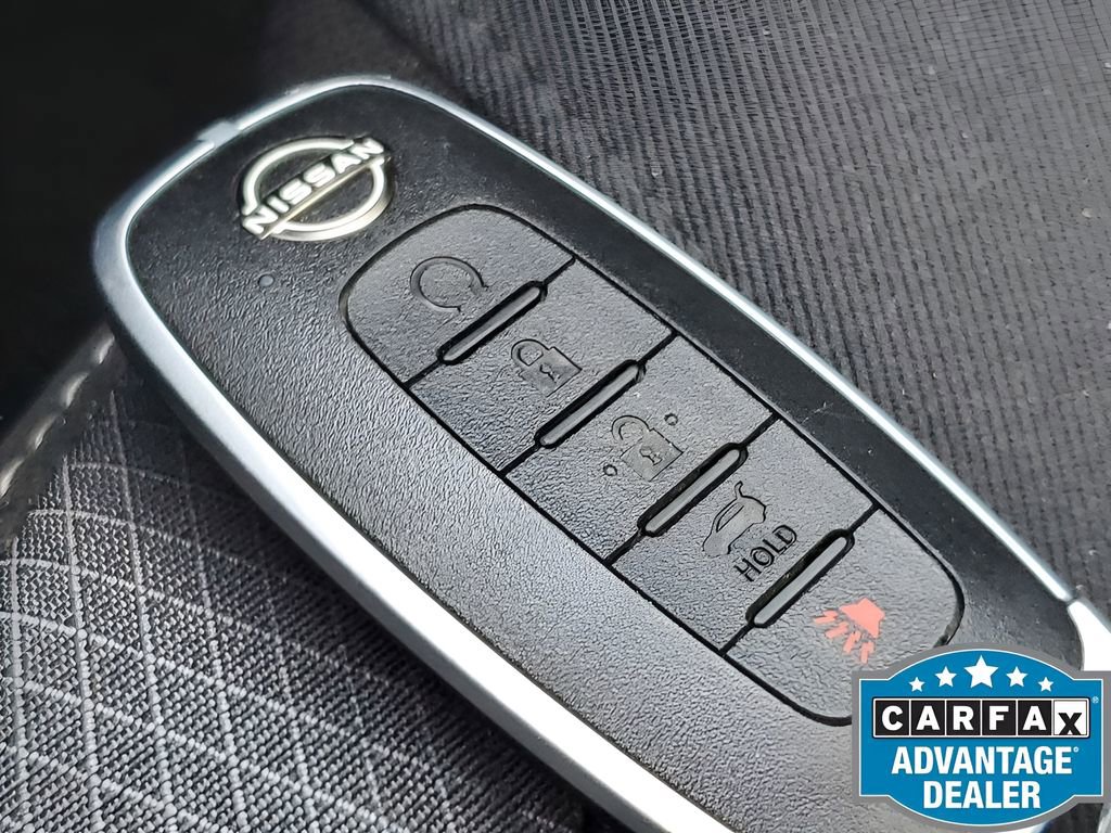 Certified 2025 Nissan Pathfinder SV image 30