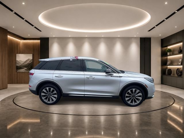 Used 2020 Lincoln Corsair Reserve w/ Equipment Group 201A AWD/4WD image 4