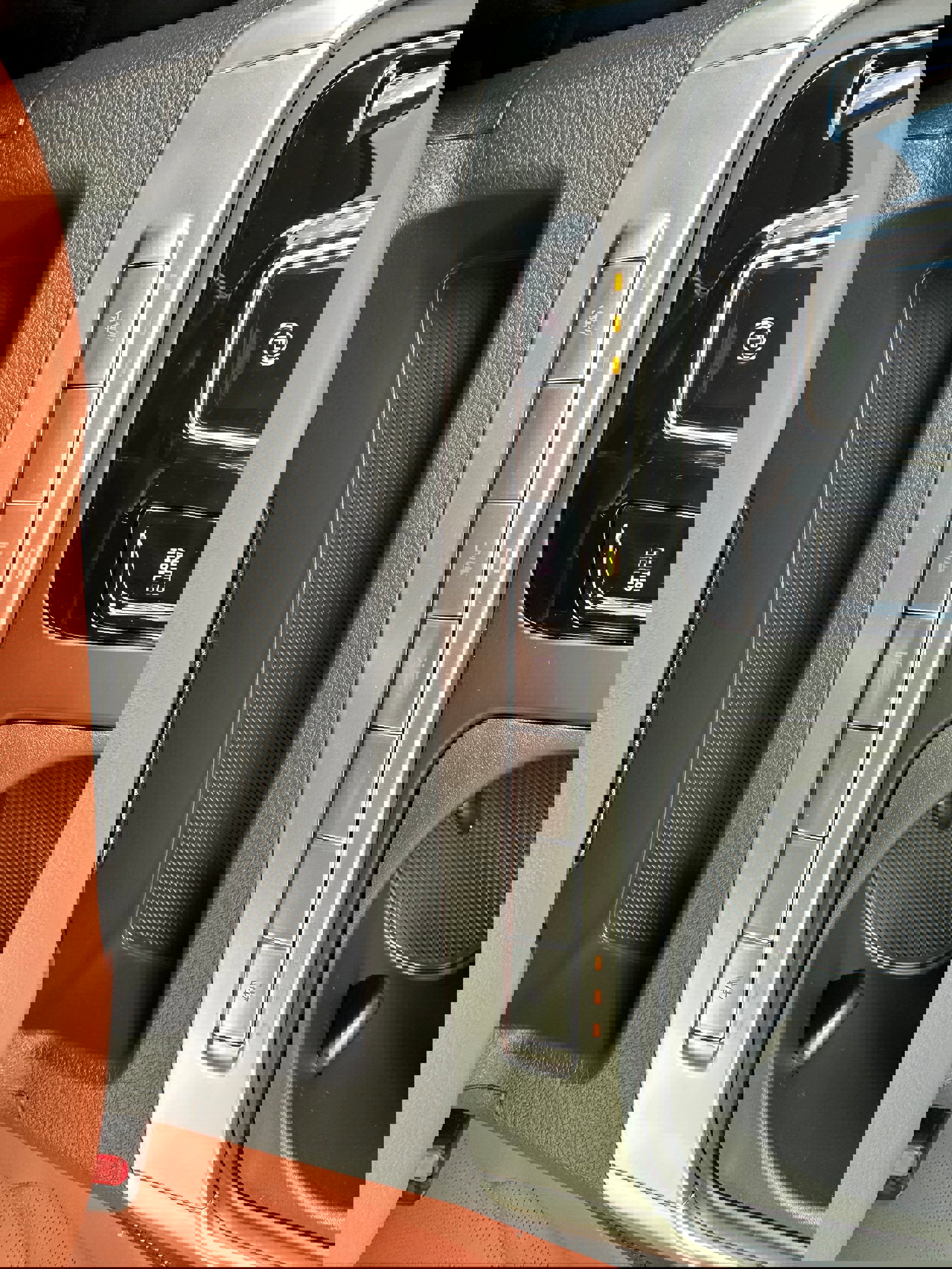 New 2026 Kia Carnival EX image 42