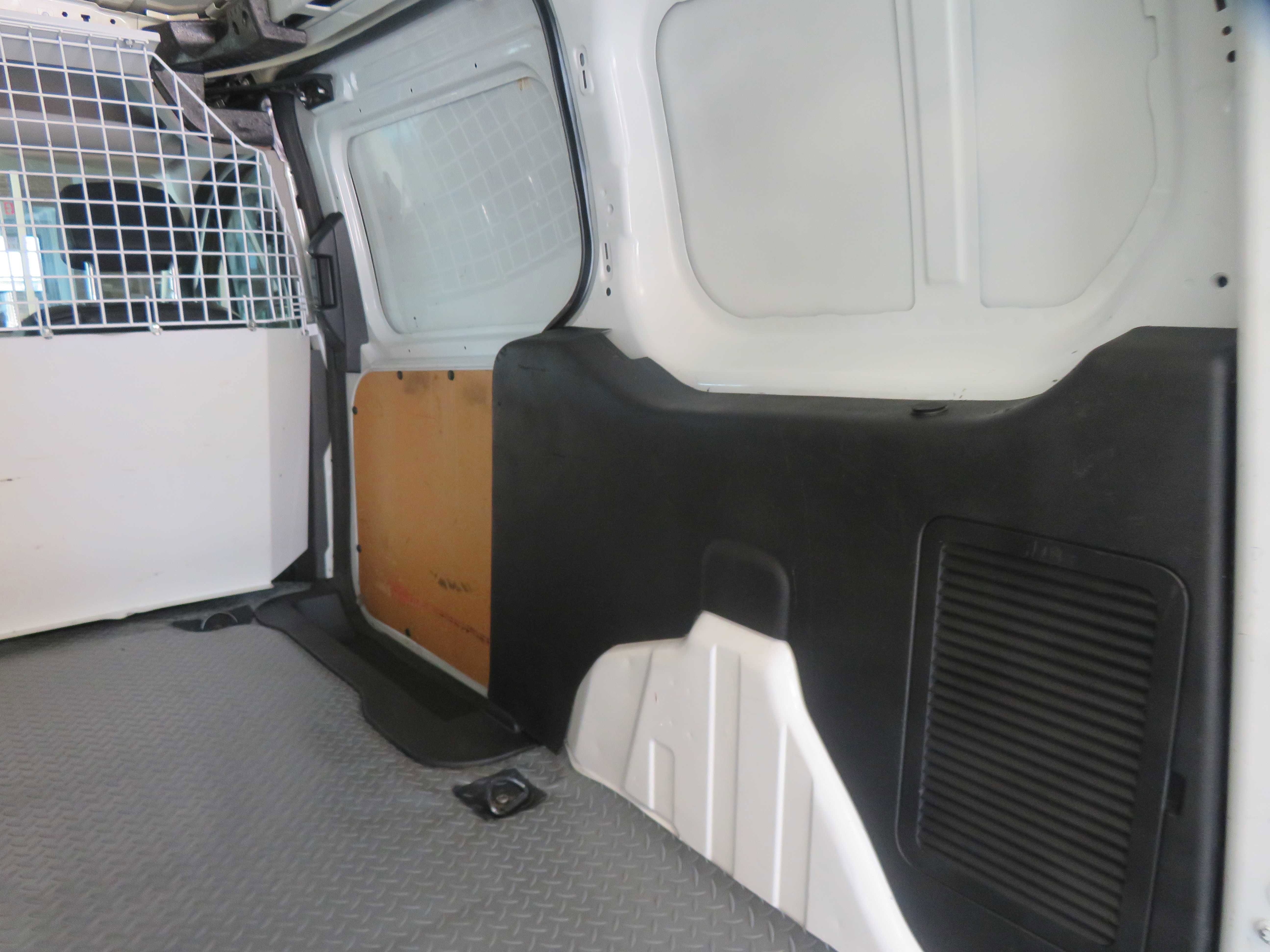 Used 2020 Ford Transit Connect XL image 24