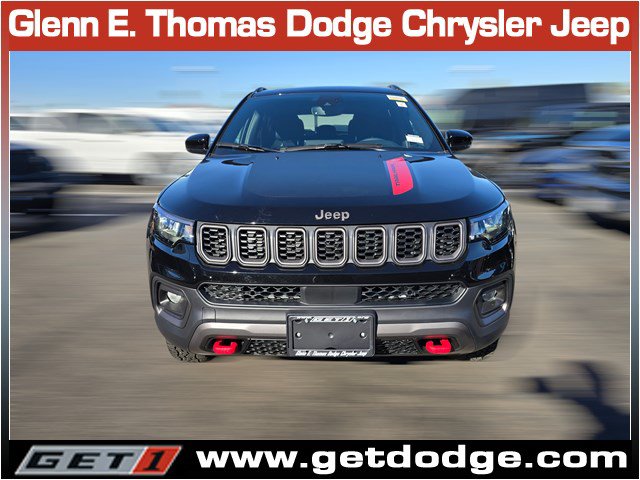 New 2026 Jeep Compass Trailhawk AWD/4WD image 2