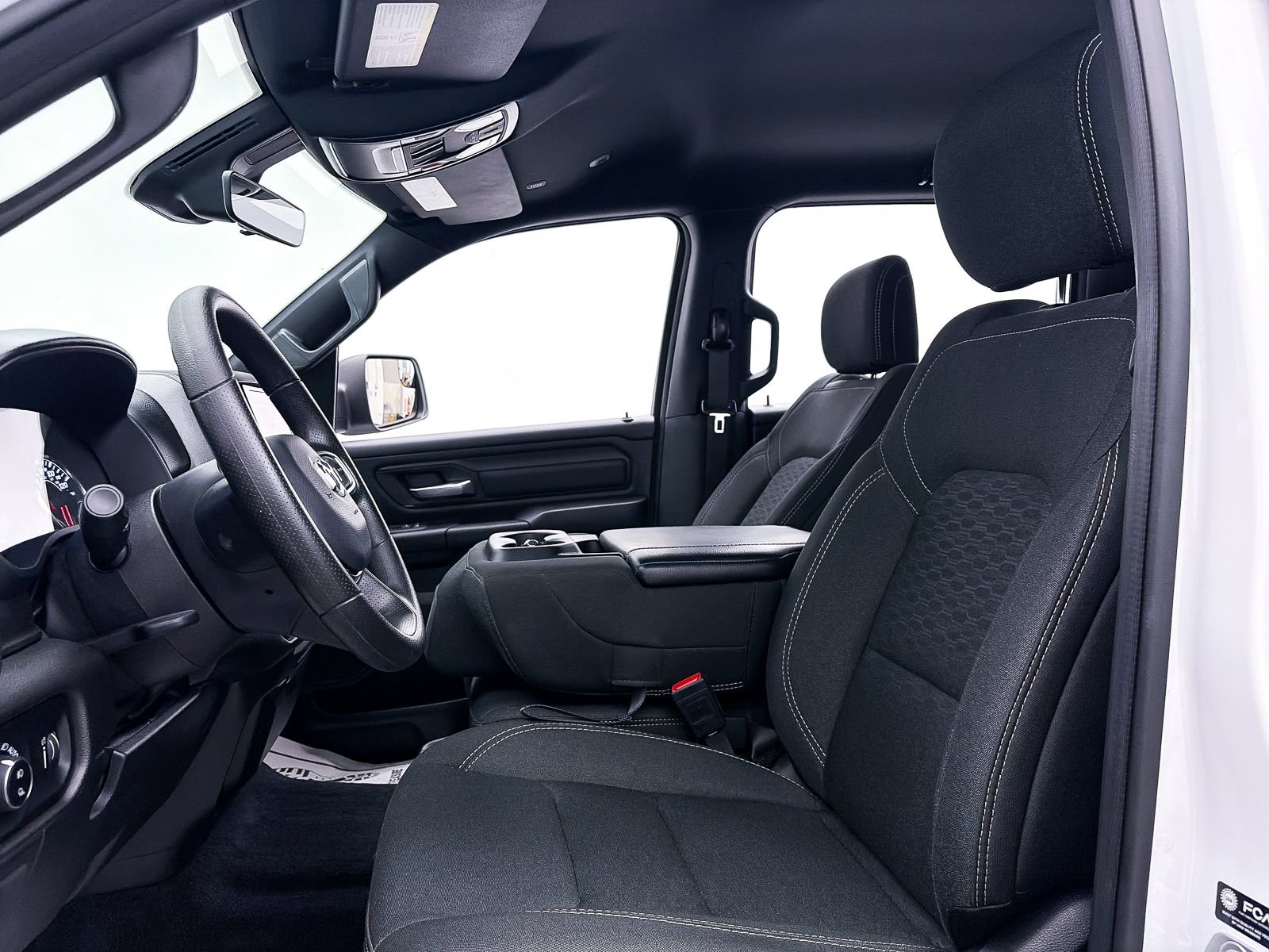 Used 2025 RAM 1500 Warlock AWD/4WD image 17