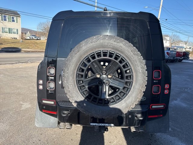 Used 2022 Land Rover Defender 110 V8 image 7